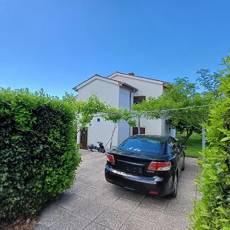 Apartmán Apartment-studio Almira Nr. 4